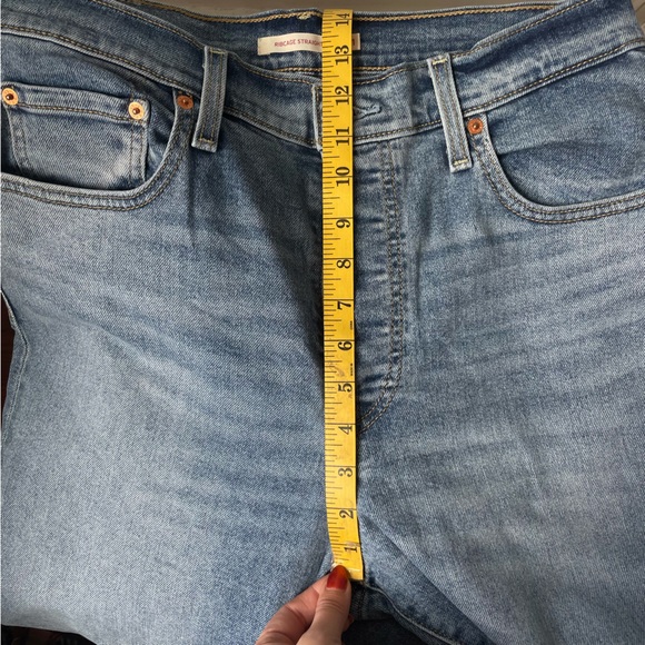 Levi Ribcage Straight NWOT - Picture 9 of 12